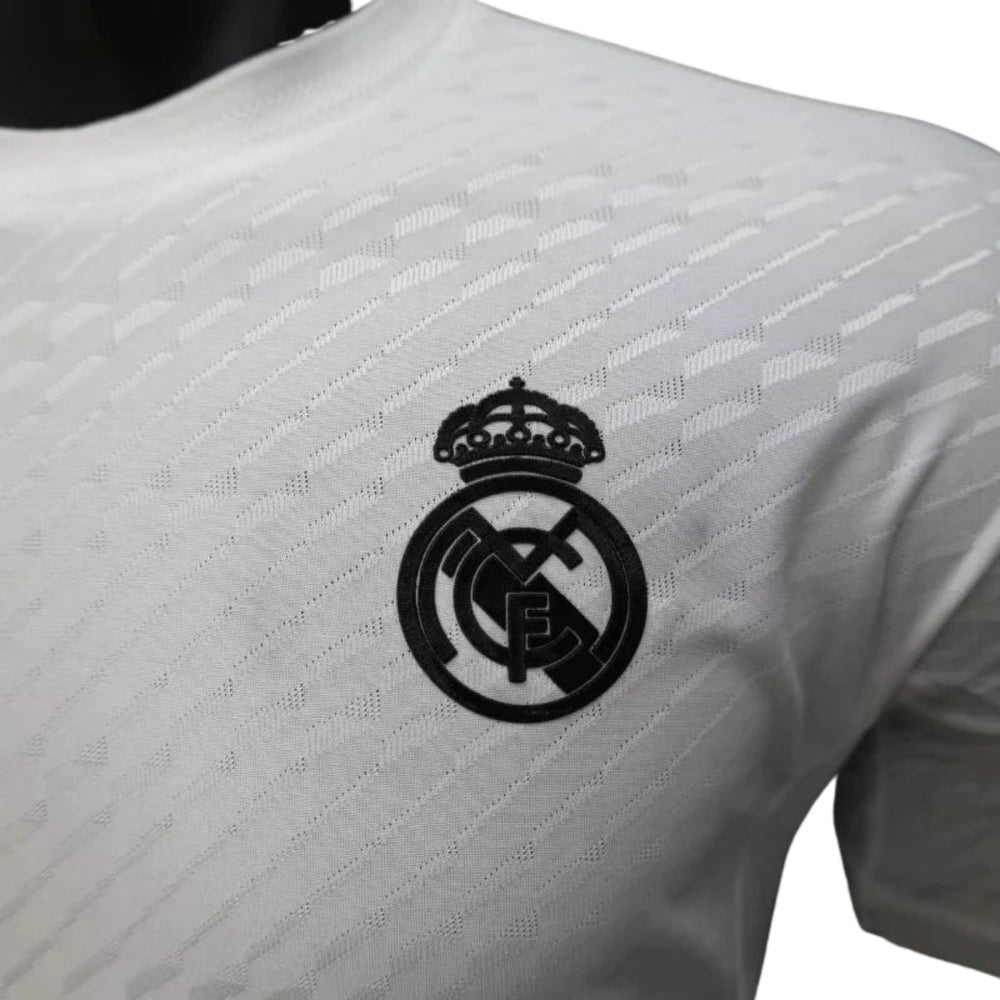 Real Madrid Edición Especial 24/25 - Colección Y-3 - Versión Jugador