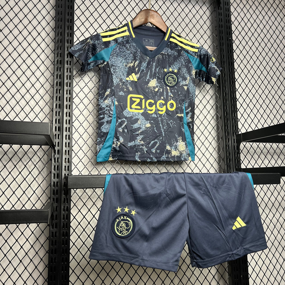 Kit - Ajax Extérieur 24/25