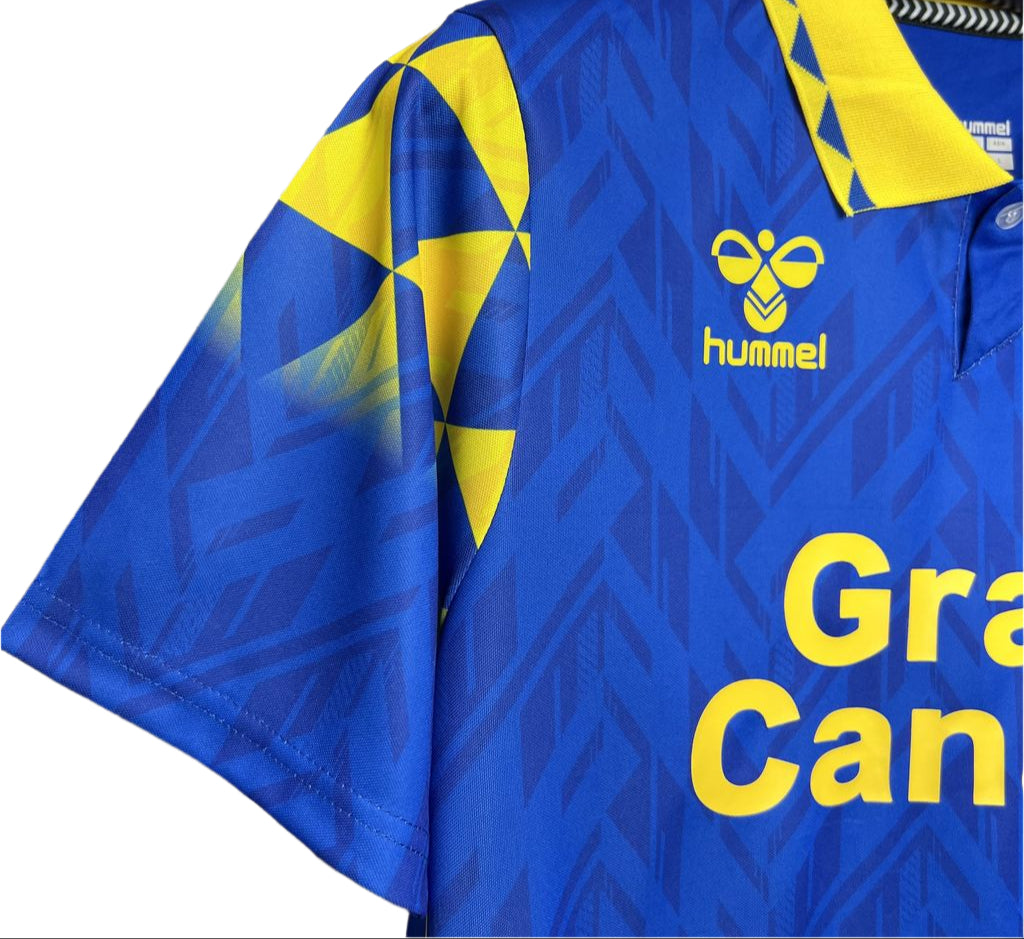 Las Palmas Away 24/25 - Detail
