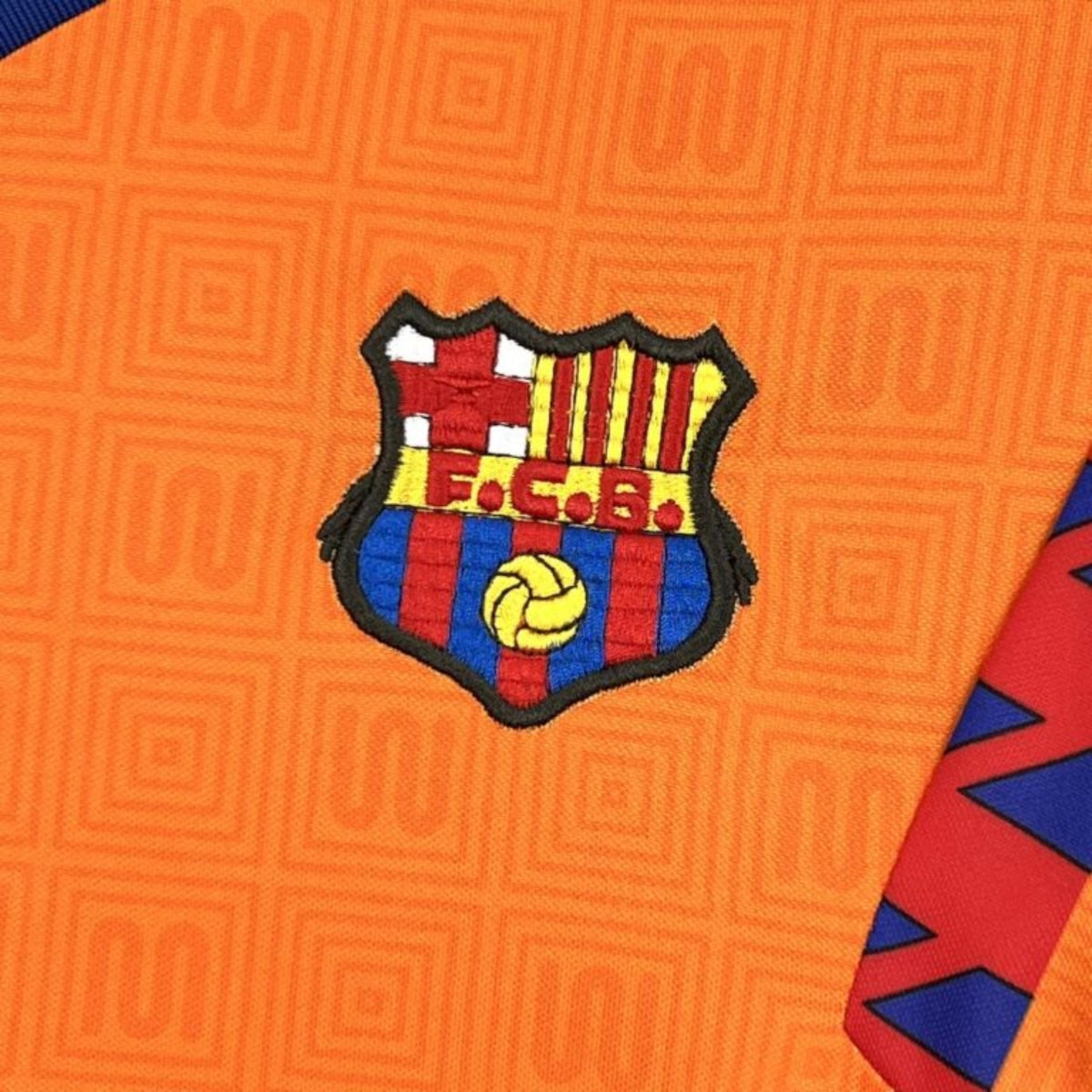 Barcelone Extérieur 91/92 - Détail