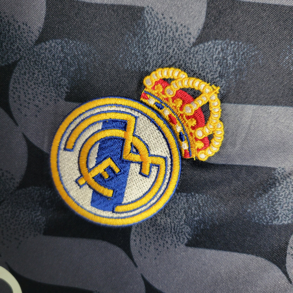 Real Madrid Away 23/24 - HP Symbol included