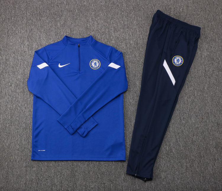 Chelsea - Tracksuit - 1/2 Zip - Detail