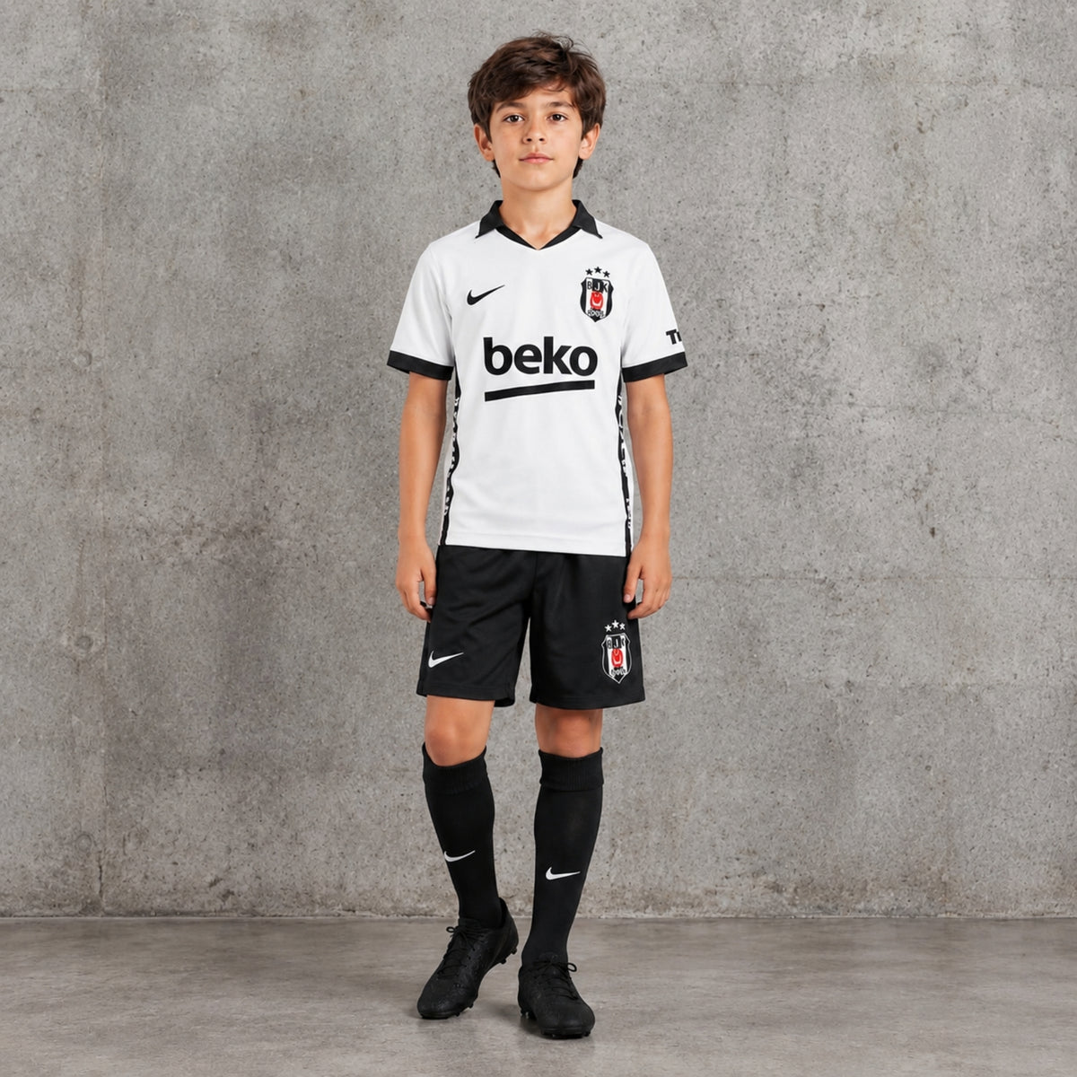 Kit - Besiktas Édition Speciale 26/27