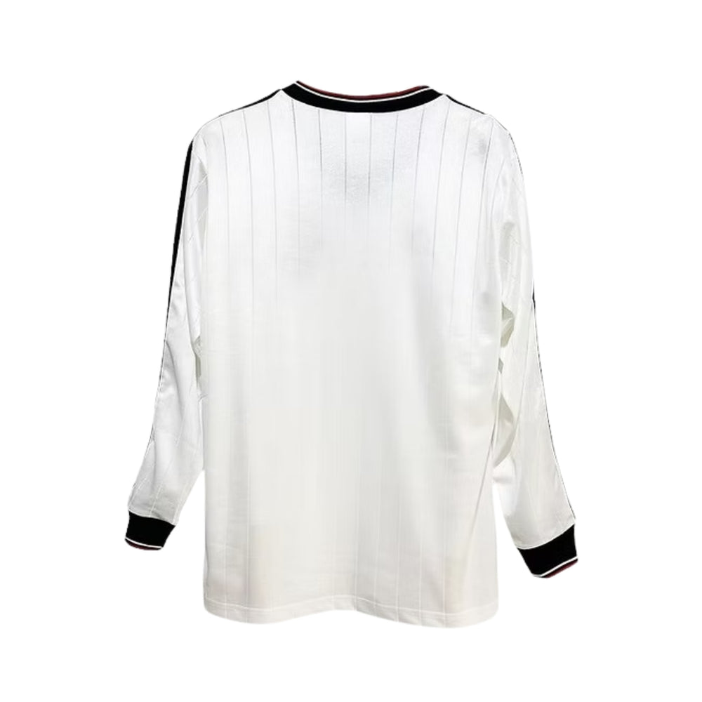 Manchester United Away FA Cup Final Special Edition 82/83 - Long Sleeved
