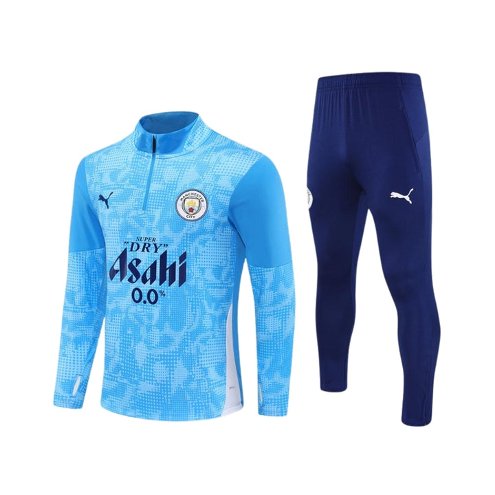 Manchester City 25/26 - Survêtement - 1/2 Zip - Bleu Clair et Bleu Marine Asahi