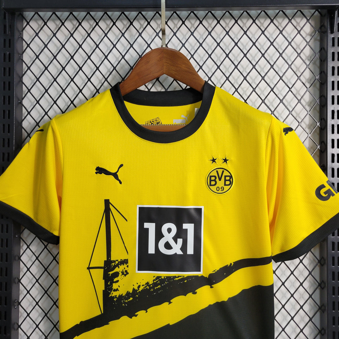 Kit - Borussia Dortmund Domicile 23/24