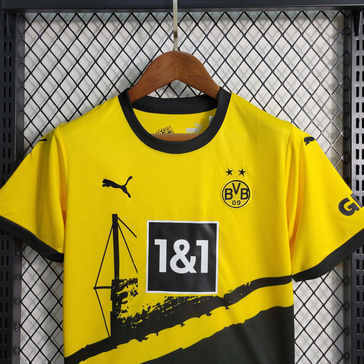 Kit - Borussia Dortmund Domicile 23/24