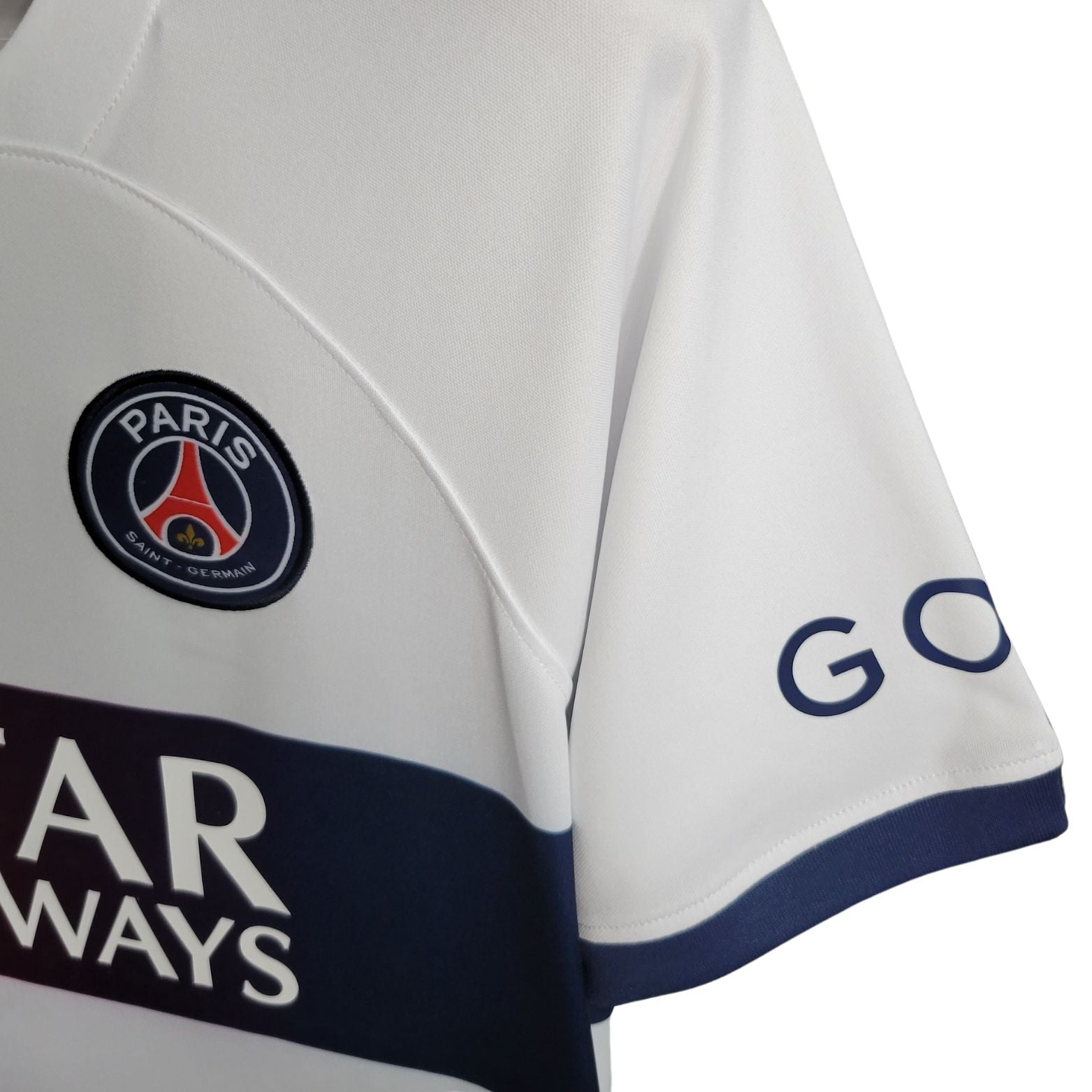 PSG Extérieur 23/24 - Porté