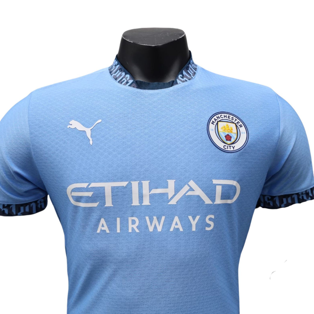 Manchester City Domicile 24/25 - Détail
