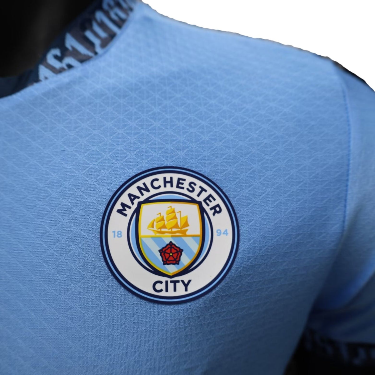 Manchester City Domicile 24/25 - Packaging