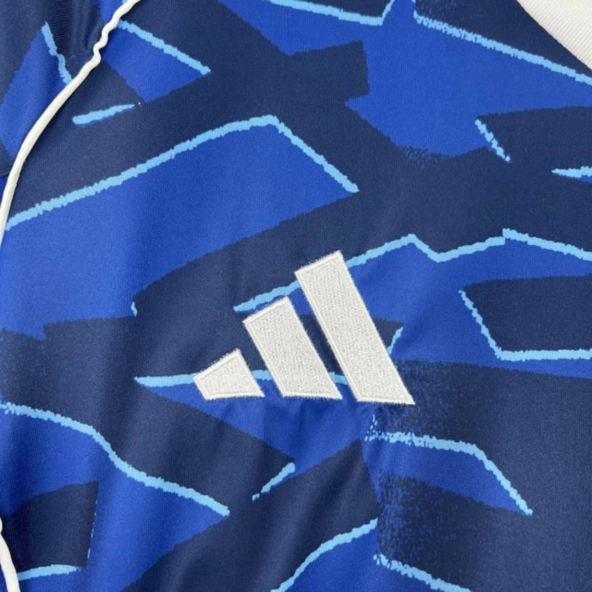 Schalke 04 Special Edition 25/26 - Detail