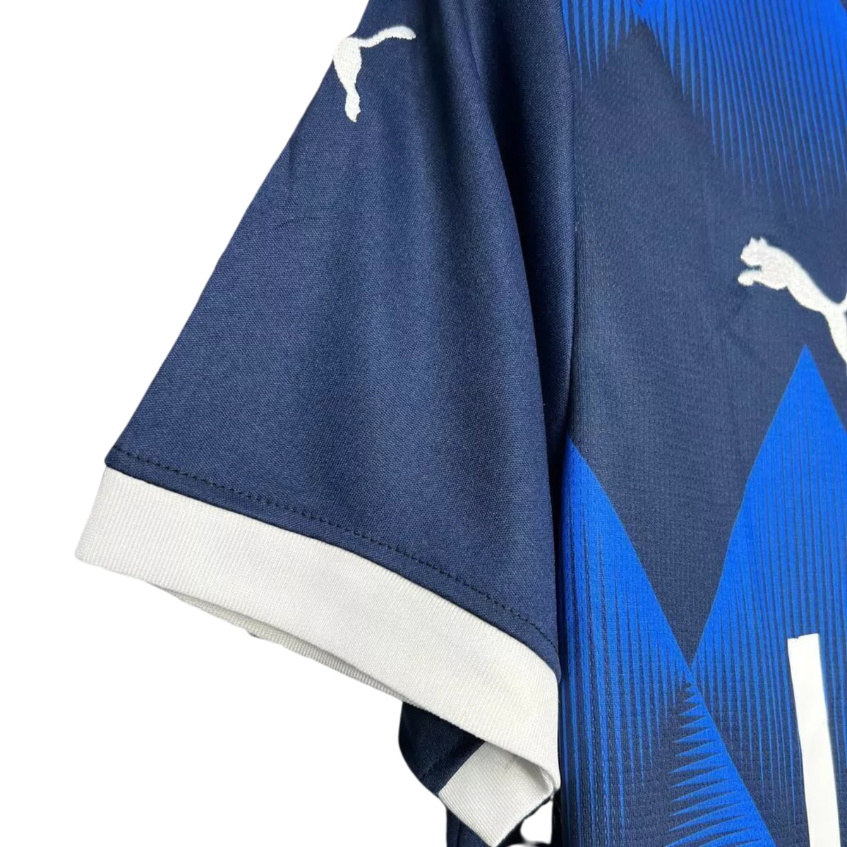 Heidenheim Away 24/25 - Detail