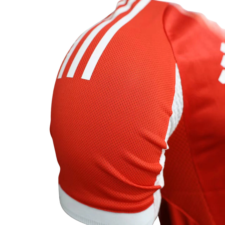 Bayern Munique Domicile 25/26 - Version Joueur