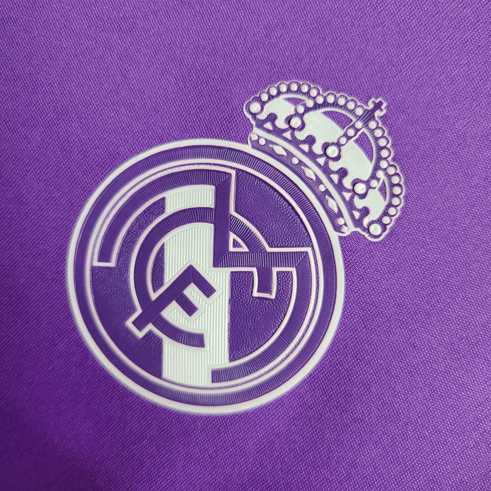 Real Madrid Away 16/17 - Long Sleeve