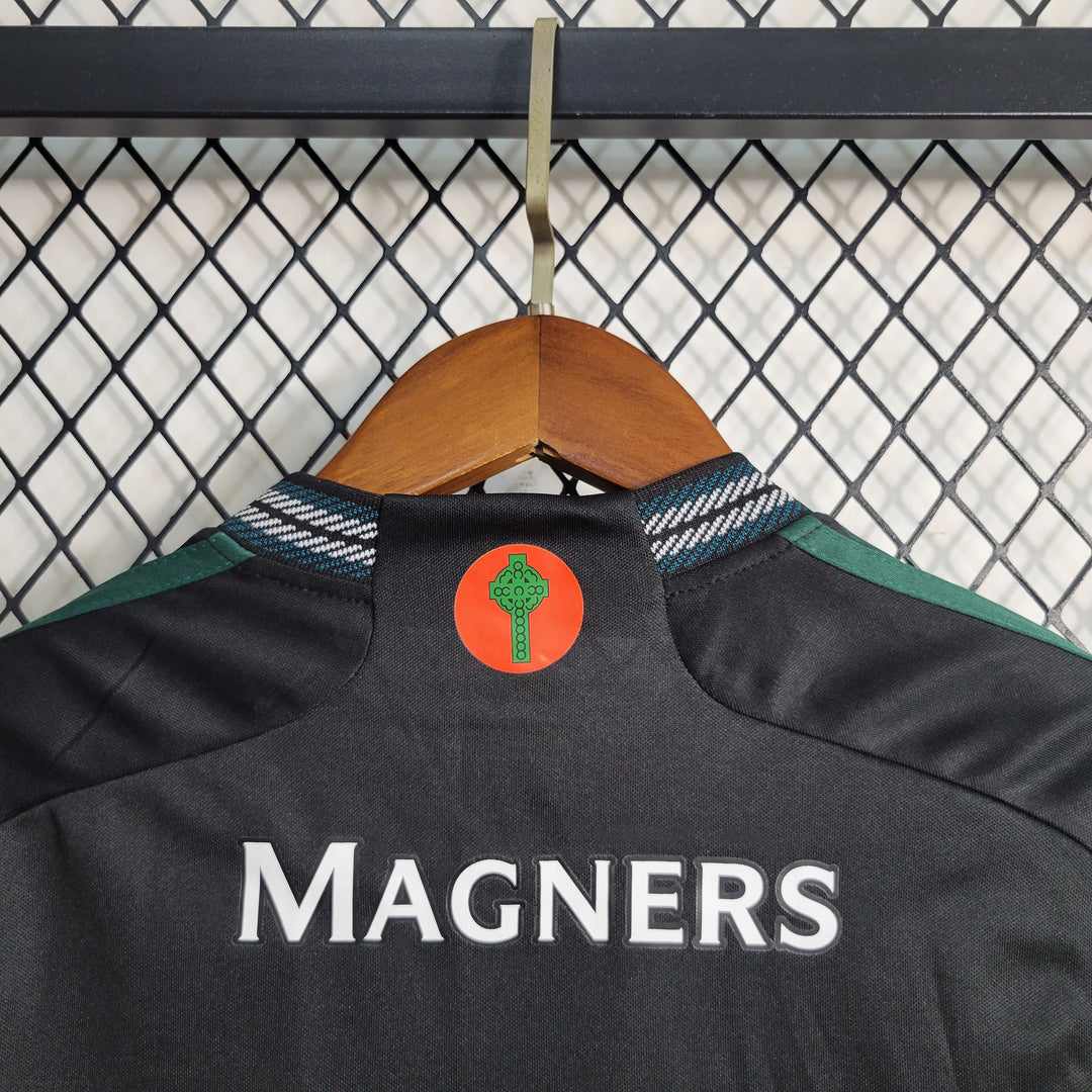 Kit - Celtic Extérieur 23/24