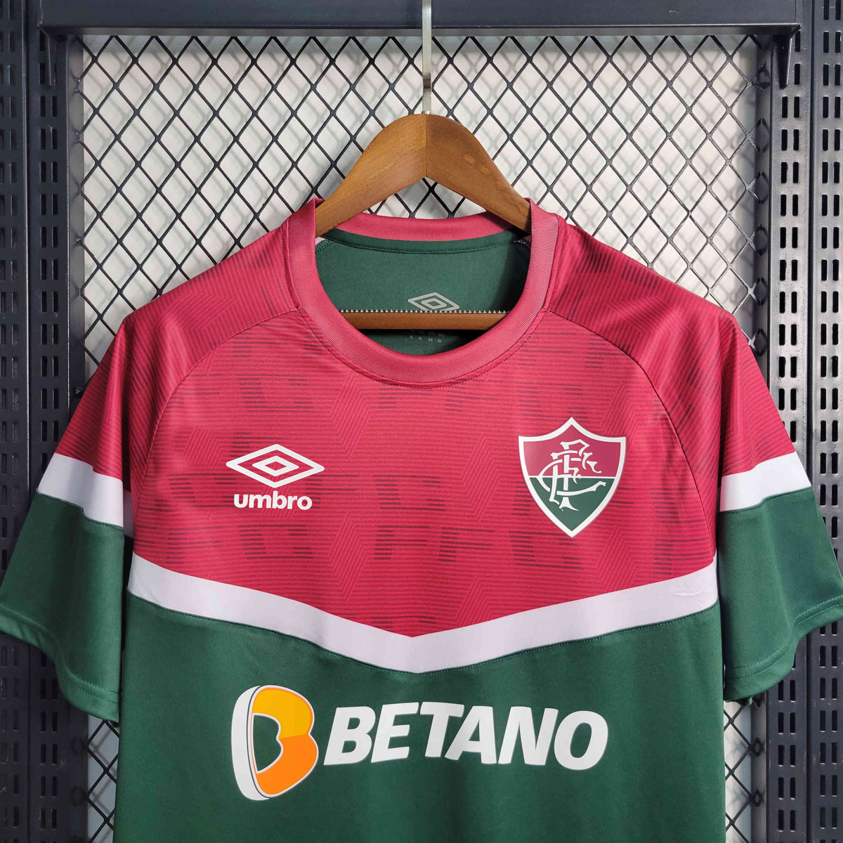 Fluminense Entraînement 23/24 - Tous les Sponsors - Vue rapprochée