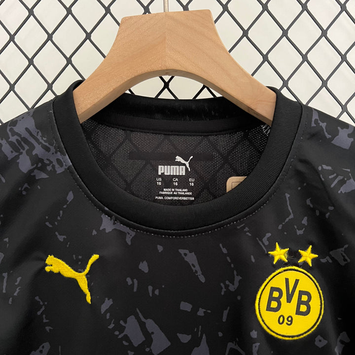 Kit - Borussia Dortmund Extérieur 23/24