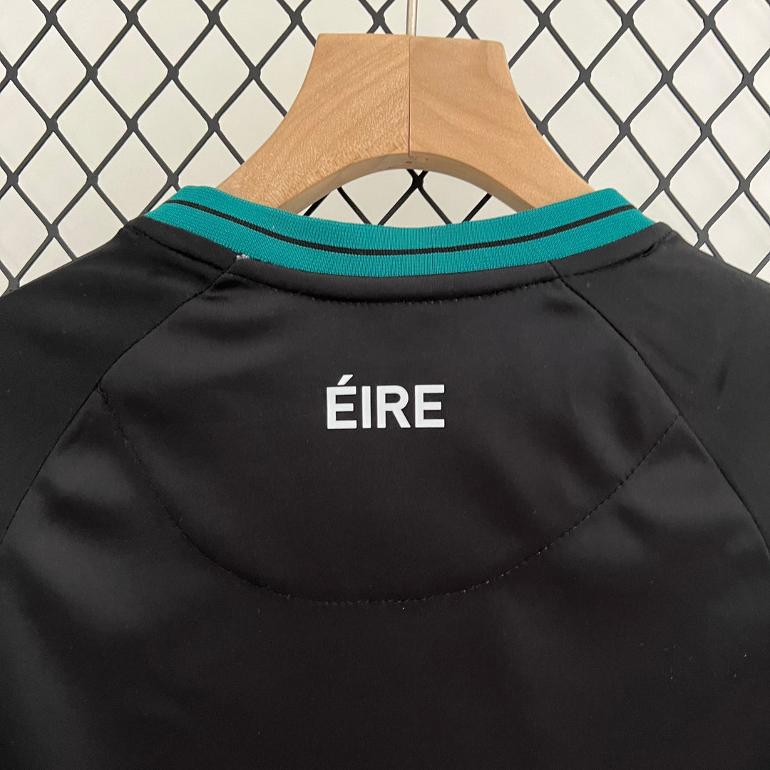 Kit - Irlande Troisième 23/24