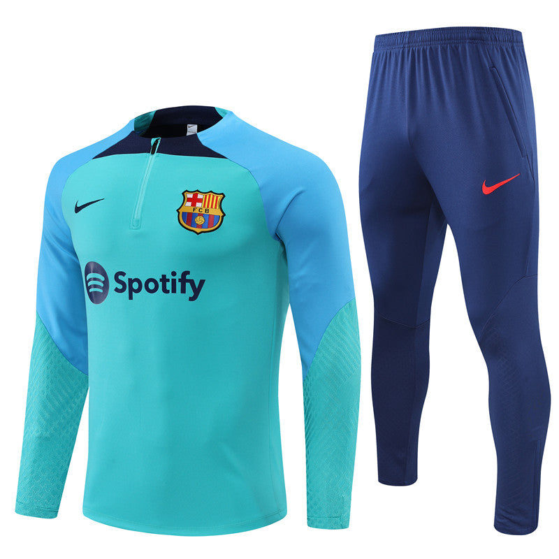 Barcelona - Tracksuit - 1/2 Zip - Front view