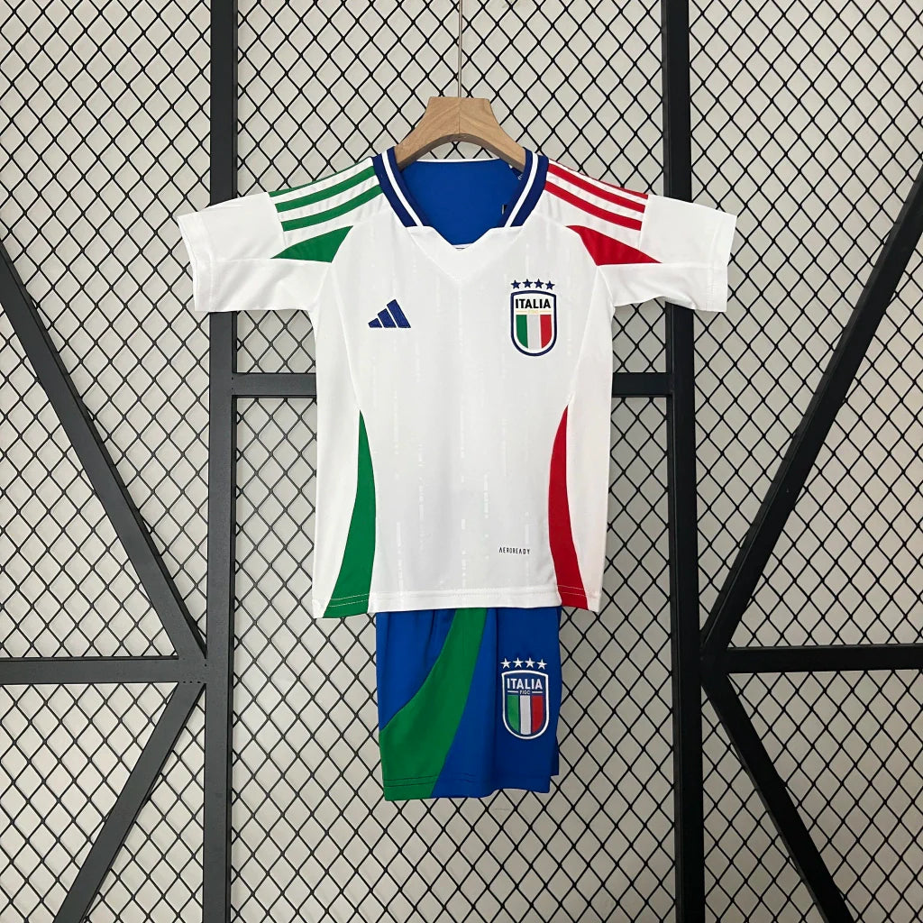 Kit - Italie Extérieur 24/25