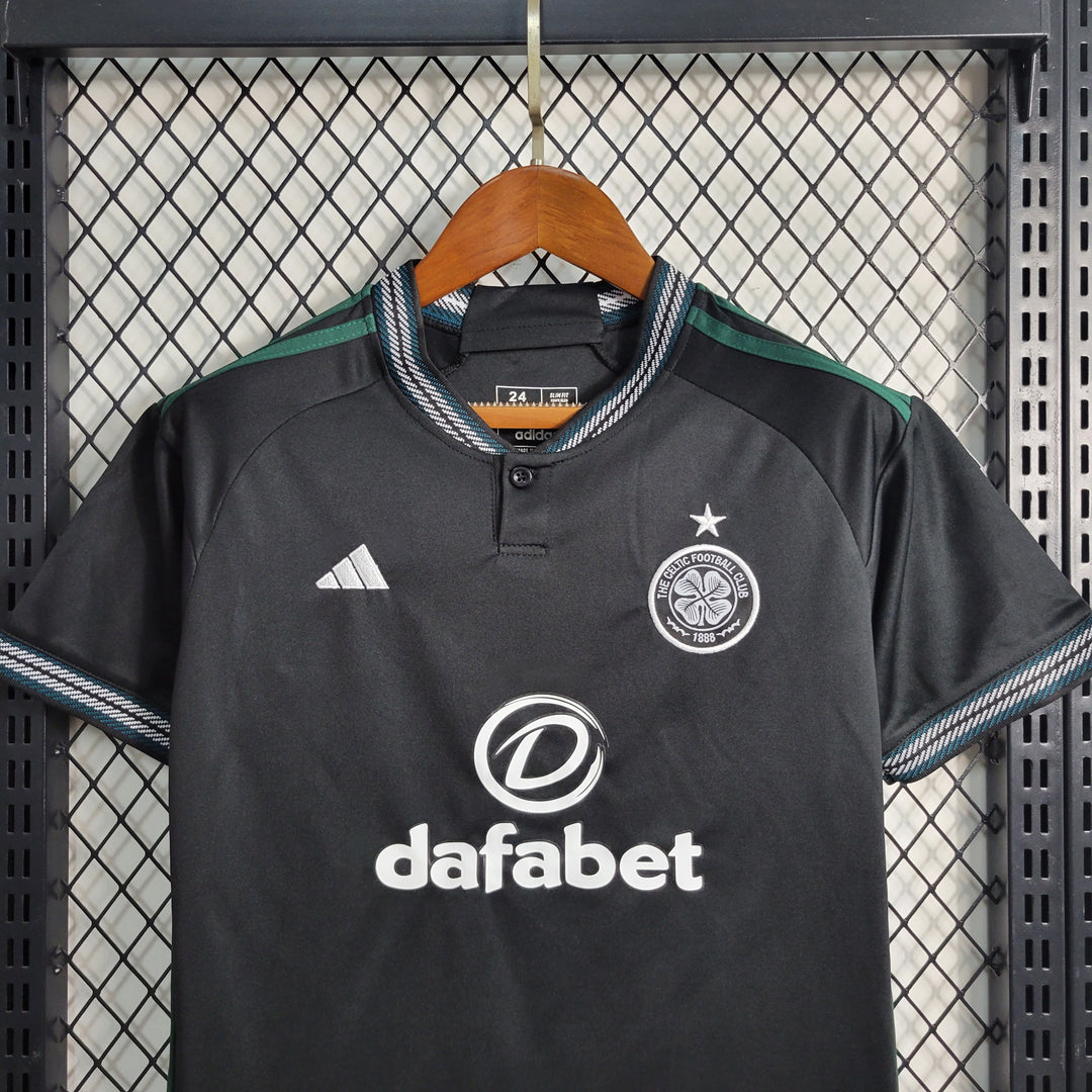 Kit - Celtic Extérieur 23/24