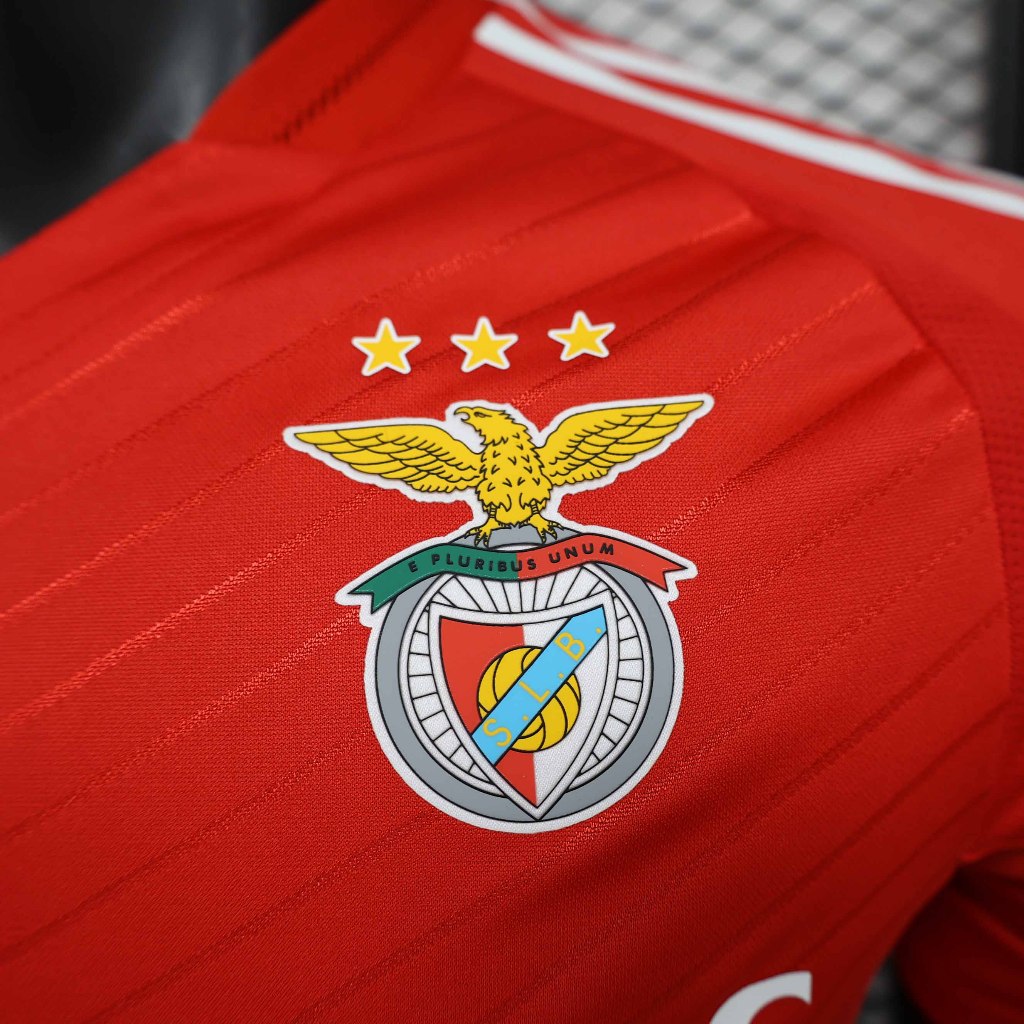 Benfica Domicile 24/25 - Version Joueur