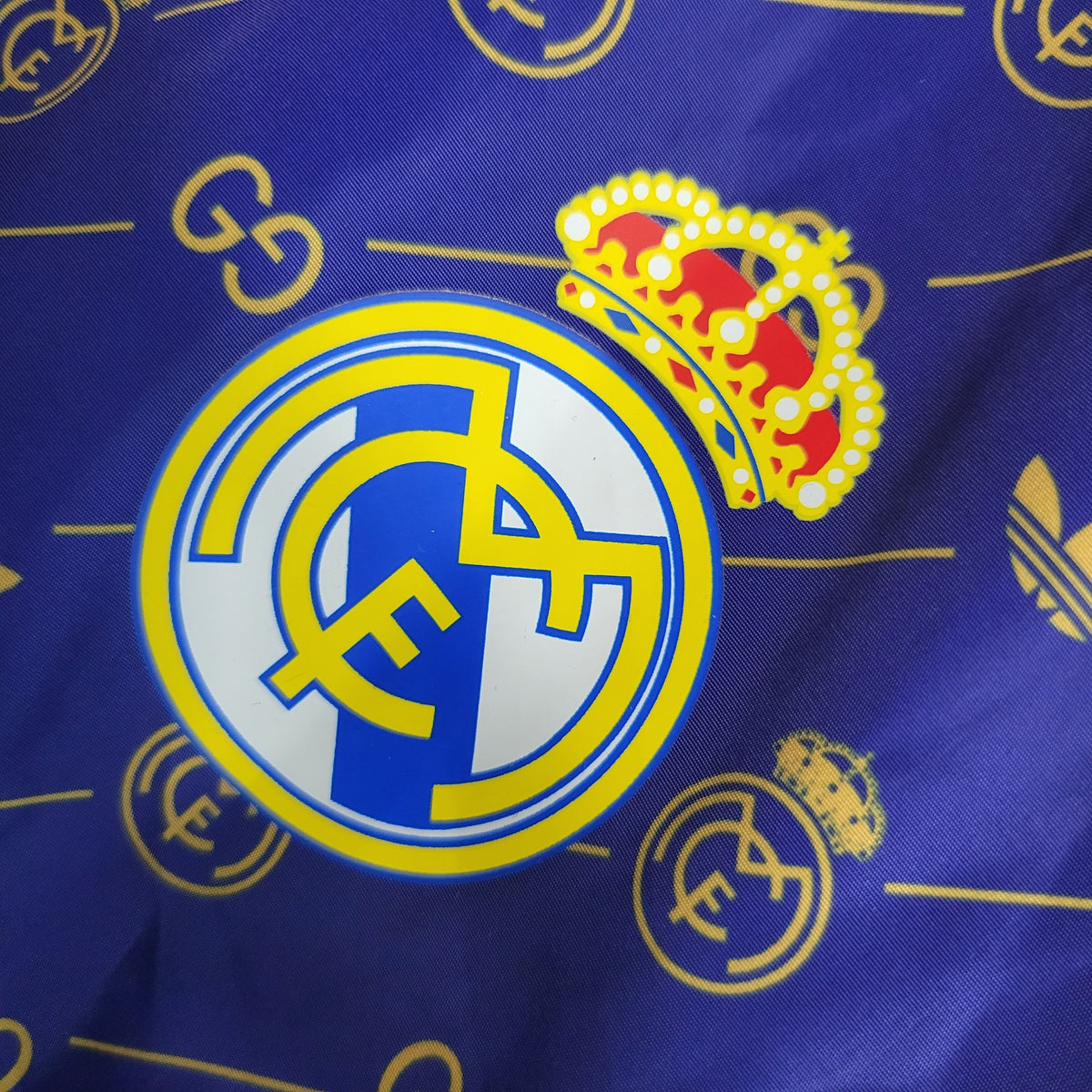 Coupe-Vent - Real Madrid 23/24 - Packaging