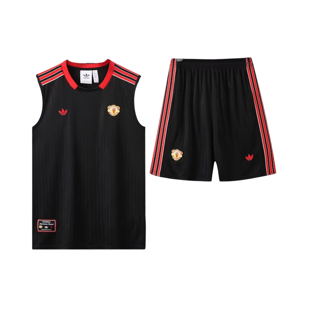 Manchester United 25/26 - Training Gear - Cave Sleeves