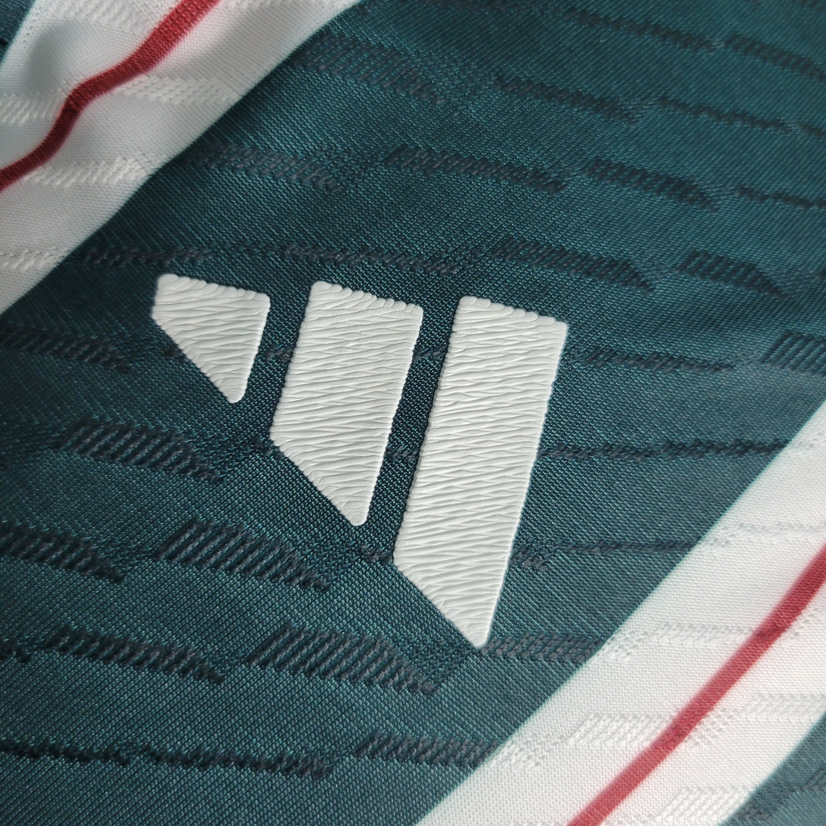 Manchester United Away 23/24 - Player Version - Packaging