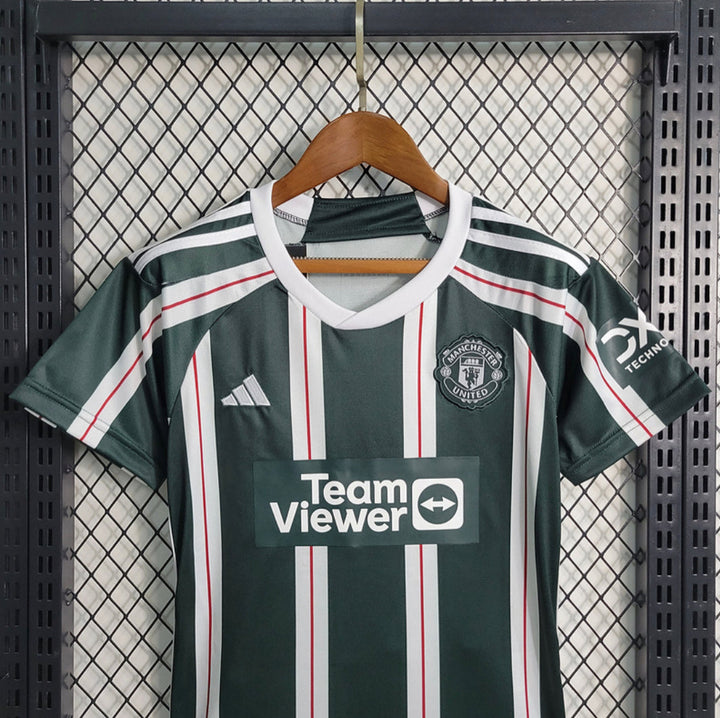 Kit - Manchester United Extérieur 23/24