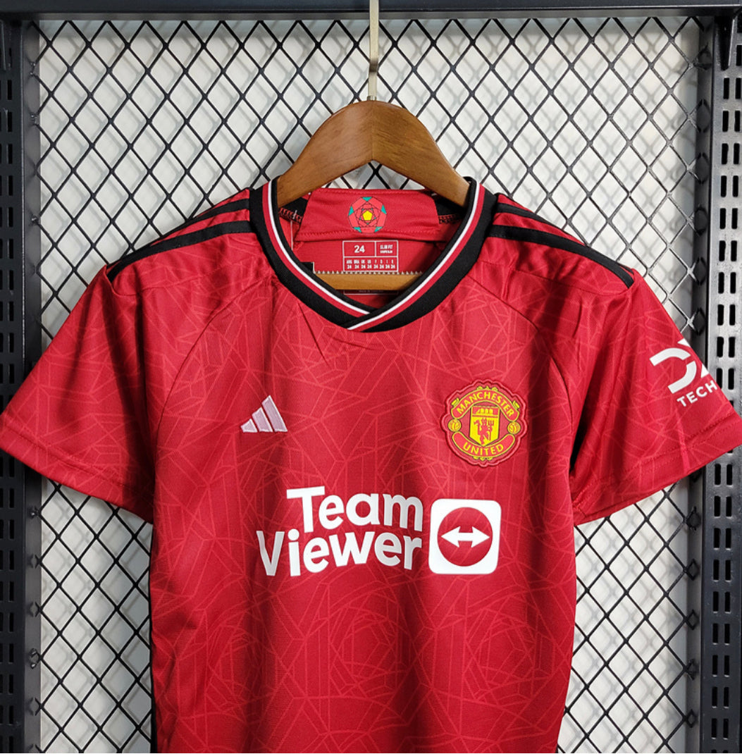 Kit - Manchester United Domicile 23/24